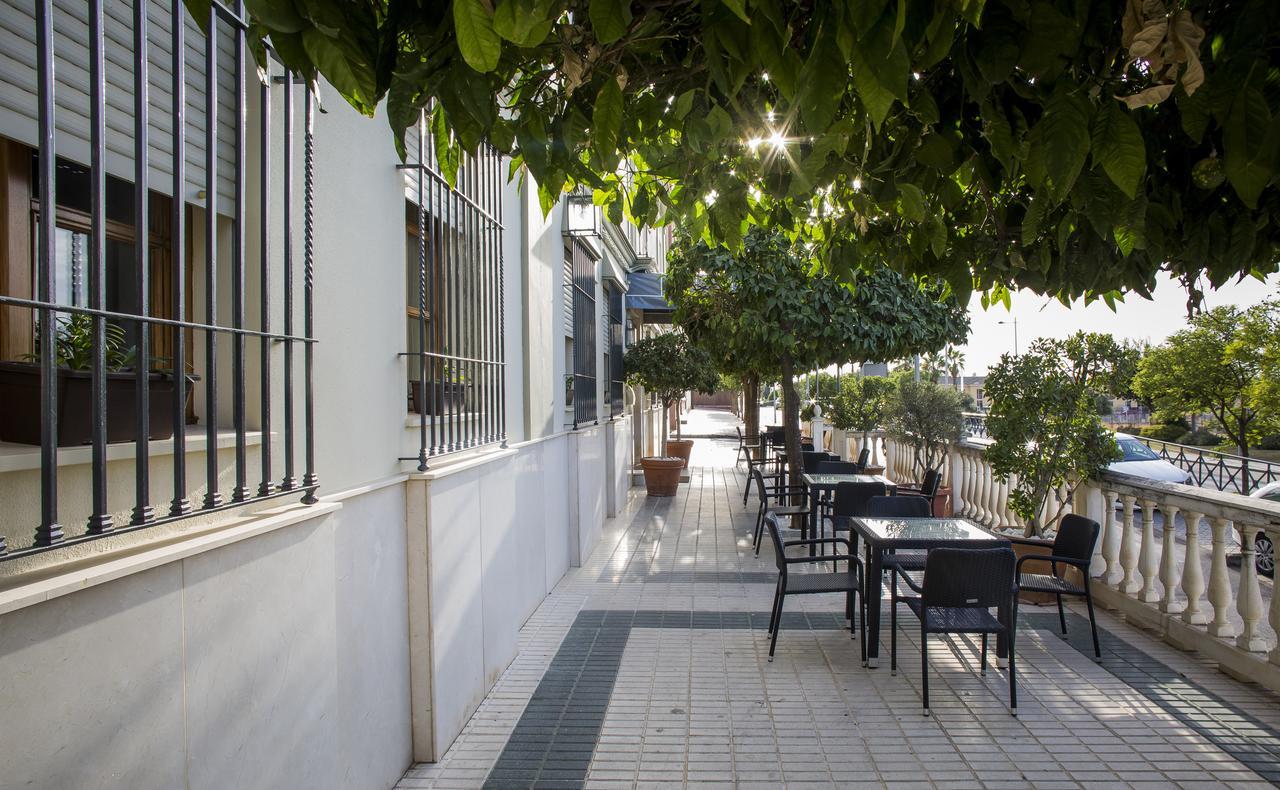 Hotel Mairena Mairena De Alcor Exterior foto